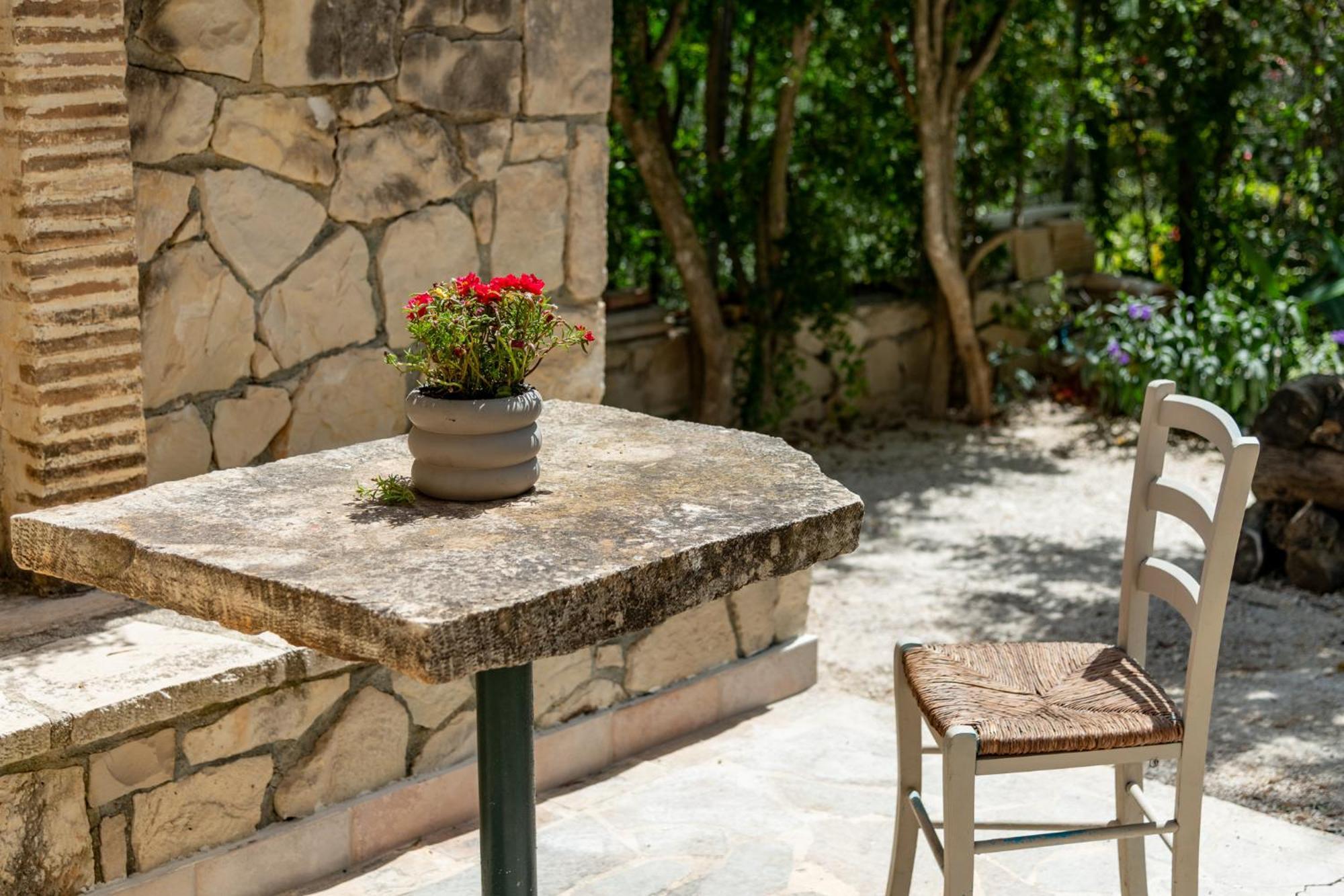 Orama Stone Apartments - Authentic Hospitality In A Historical Location, By Zantewize Екстер'єр фото